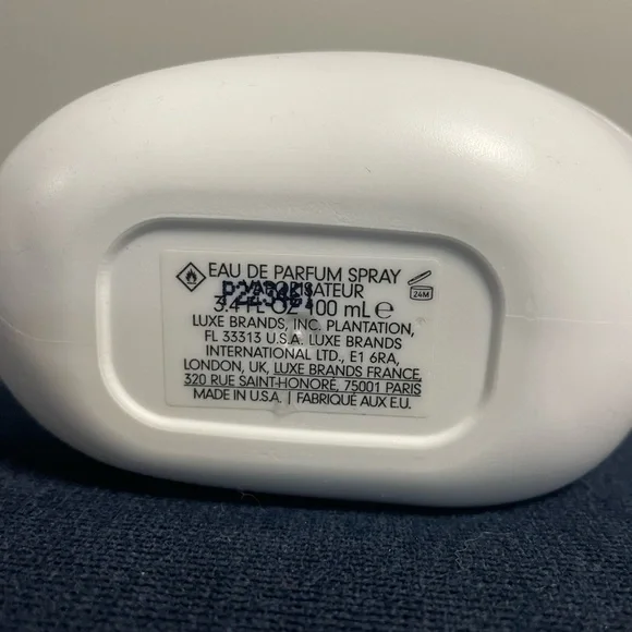 Aria Grande MOD Vanilla Eau de Parfum 
Luxe Brands Eau de Parfum Spray - Picture 3 of 3